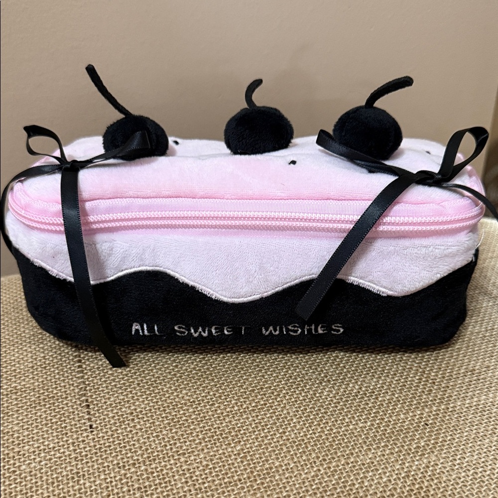 🍒 NEW Plush Cherry-Topped Dessert Zip Pouch in Pink & Black Pencil or Cosmetic
